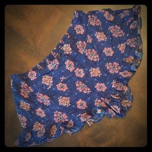 Comfy & Classy Altar'd State Fabric Shorts